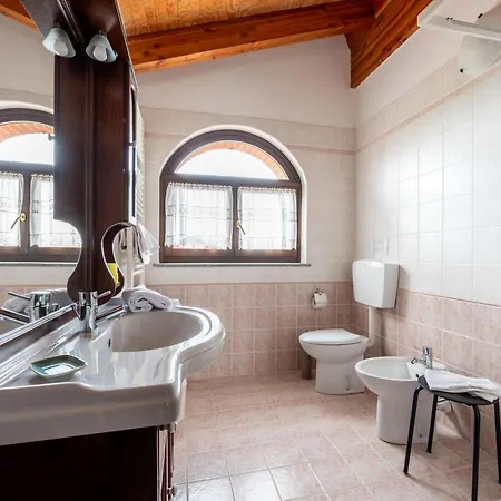 Vakantiehuis Collina San Ponzio By Interhome Barolo